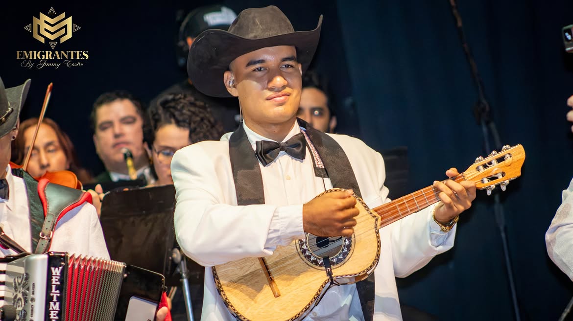 Emigrantes Sinfónico en el Teatro Tolima