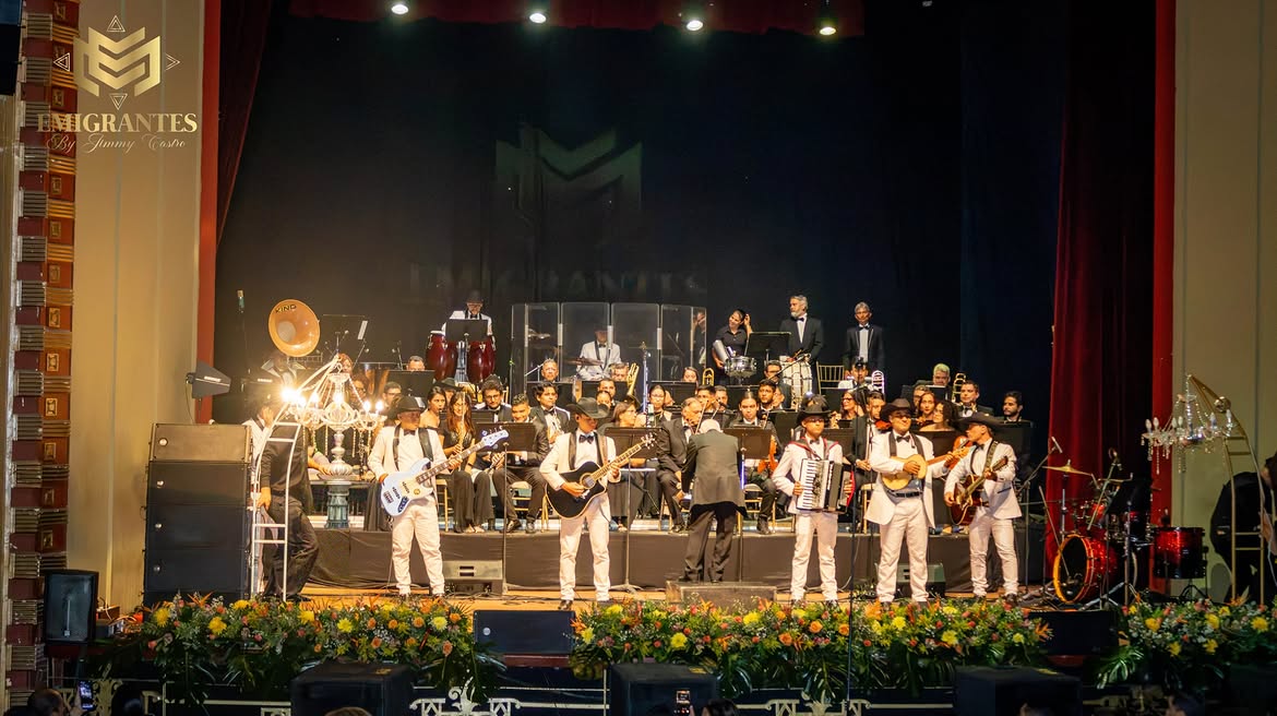 Emigrantes Sinfónico en el Teatro Tolima