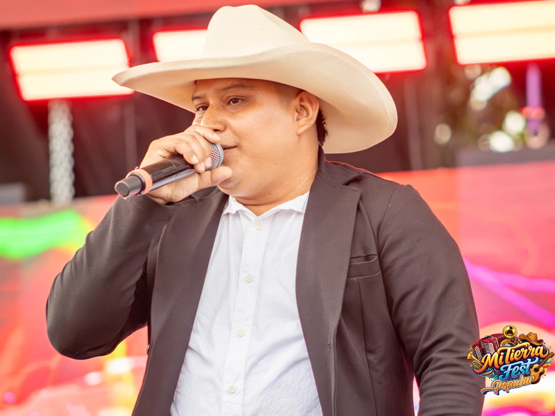 Presentaciones en vivo Mi Tierra Fest Popular Subregión Sur en Chaparral