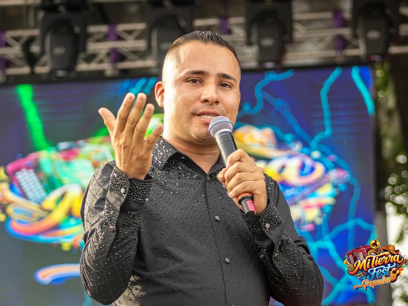 Presentaciones en vivo Mi Tierra Fest Popular Subregión Sur en Chaparral